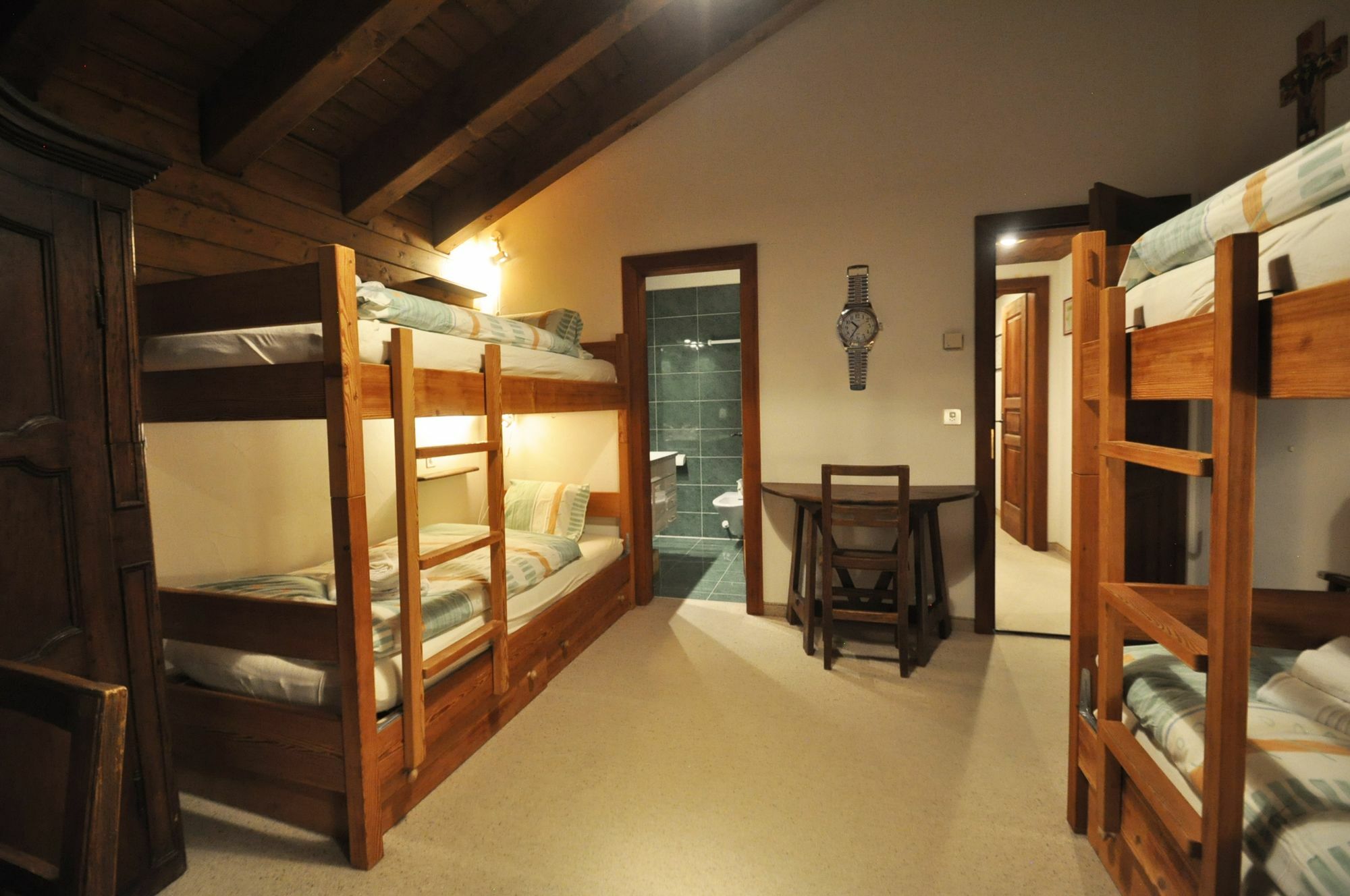 Haus Tiefbach - Apartment Cervino Zermatt Dış mekan fotoğraf